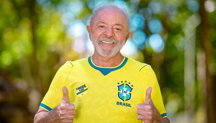 pres-lula-com-camisa-da-selecao-brasileira-ricardostuckert-pr-16